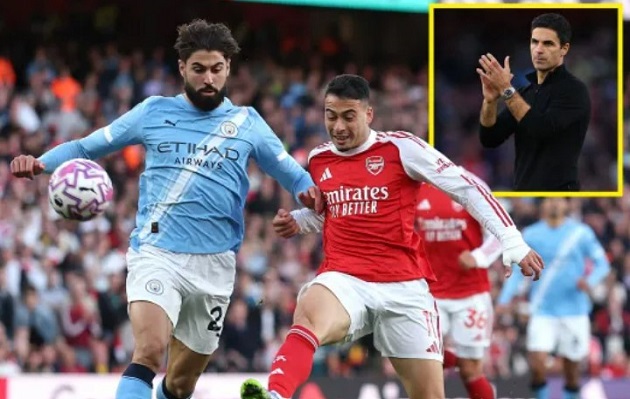 Arsenal phải chờ đến những phút cuối để có bàn gỡ.