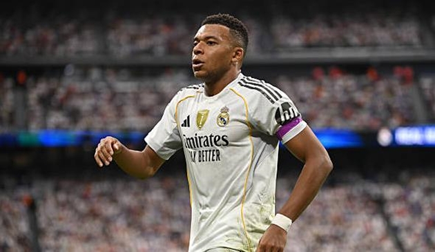 Ảnh bài viết Mbappe: Tôi không thể giành Quả bóng vàng năm nay