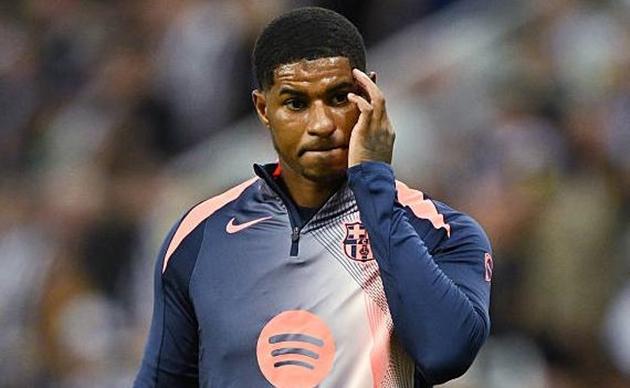 Marcus Rashford bị phạt vì đi trễ trong buổi tập.