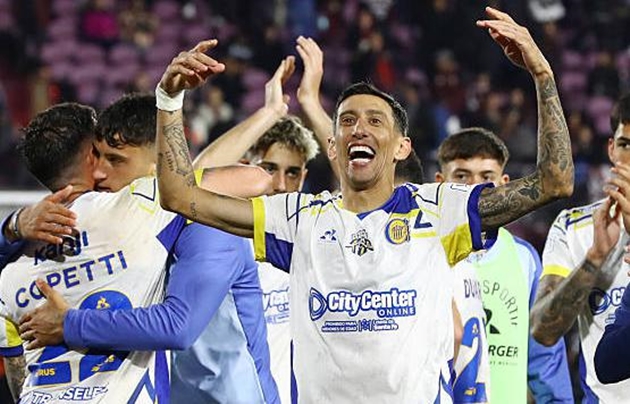 Angel Di Maria duy trì phong độ ấn tượng tại Rosario Central.