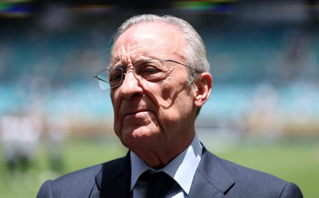 Florentino Perez không cử đại diện Real Madrid dự lễ trao giải Quả bóng vàng.