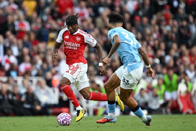 Madueke dính chấn thương đáng tiếc sau trận gặp Man City.