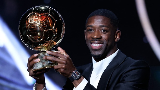 PSG buồn vui lẫn lộn khi thua Marseille trong ngày Dembele giành Quả bóng vàng