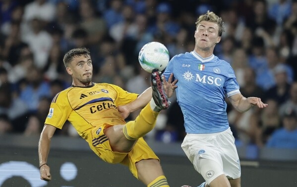 Hojlund không tạo được dấu ấn trước Pisa.