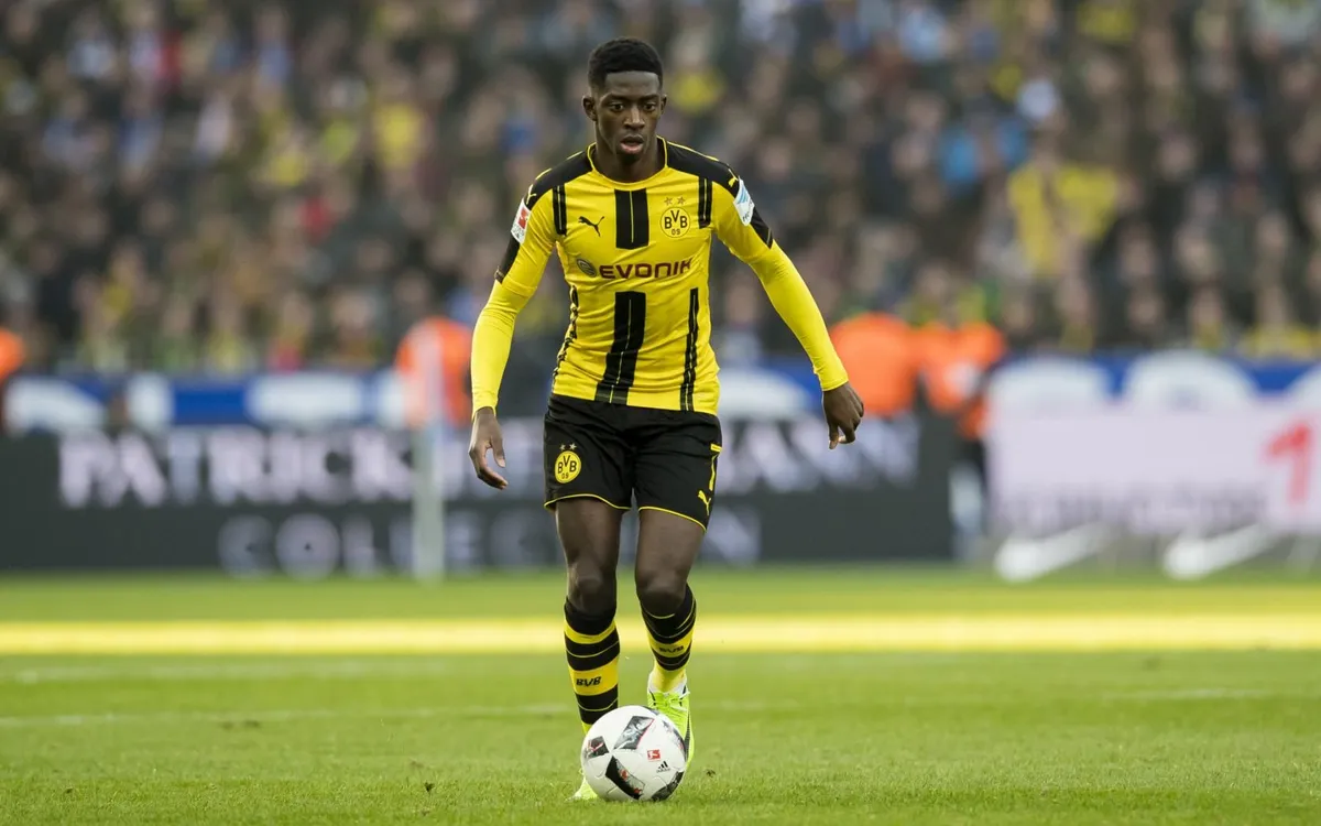 Dembele toả sáng trong màu áo Dortmund