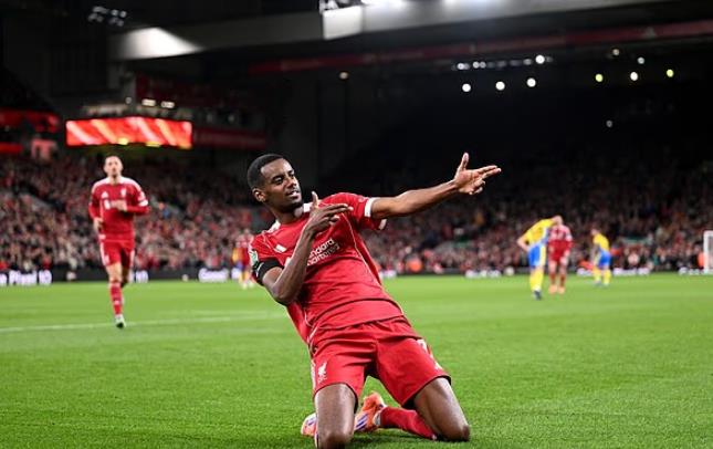 Isak hứa hẹn sẽ bùng nổ hơn nữa.