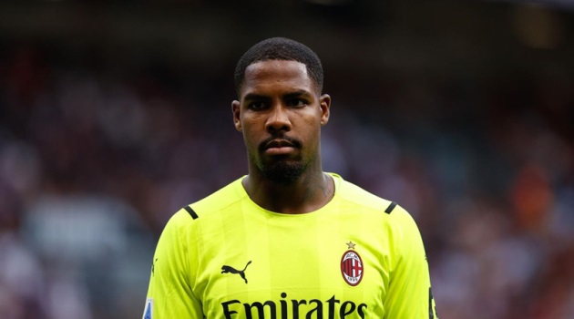 Ảnh bài viết Chuyển nhượng sáng 24/9: MU ưu tiên chiêu mộ Maignan; Arsenal dự chi 100 triệu bảng vào tháng Giêng