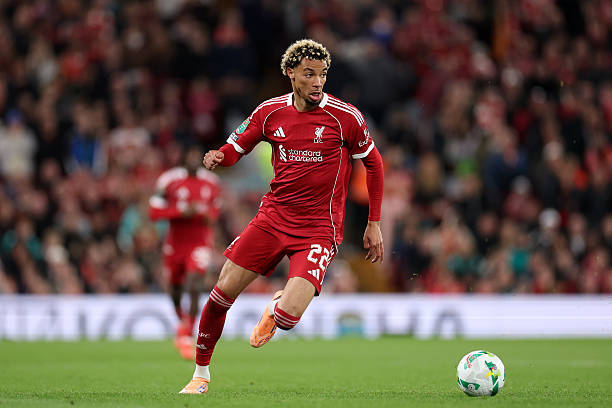 Hugo Ekitike sẽ bị treo giò ở trận đấu tới của Liverpool tại Ngoại hạng Anh.