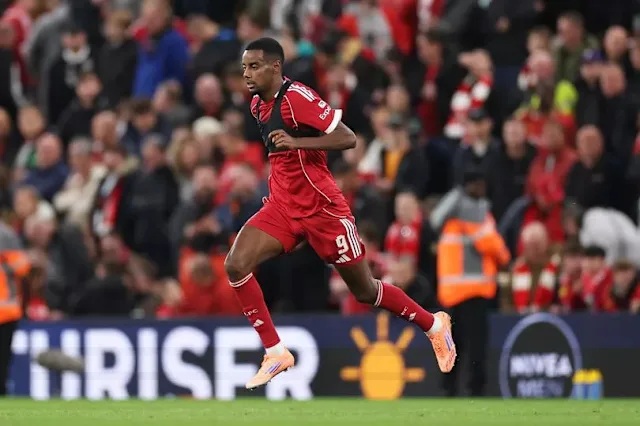 Hình ảnh gây chú ý của Isak.