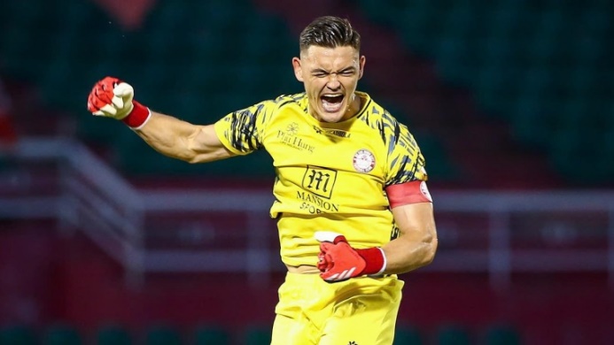 Patrick Lê Giang được đẩy mạnh quá trình nhập tịch.