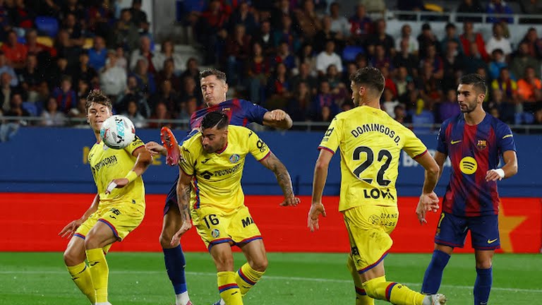 Barca có hàng công chất lượng với nhiều cái tên đẳng cấp.