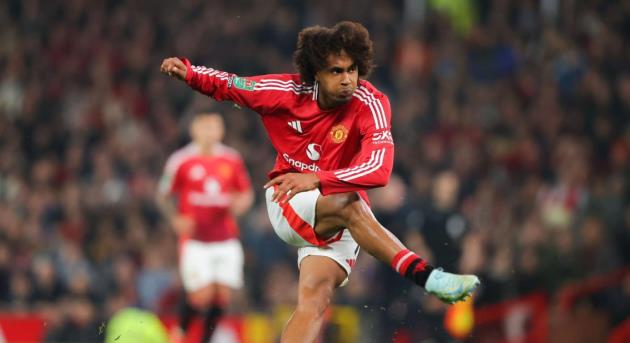 Ảnh bài viết Zirkzee lọt tầm ngắm Serie A, MU đứng trước quyết định lớn