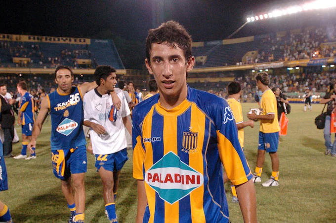 Di Maria ở độ tuổi niên thiếu