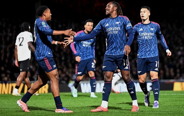 Eze có bàn thắng đầu tiên trong màu áo Arsenal.