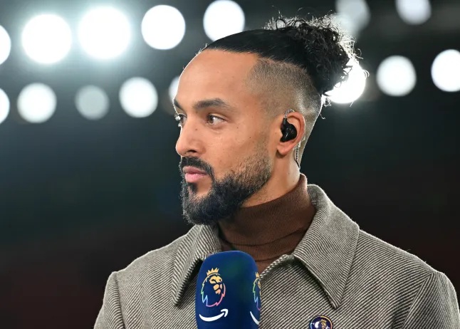 Ảnh bài viết Walcott thay đổi dự đoán về Arsenal sau trận hòa Man City