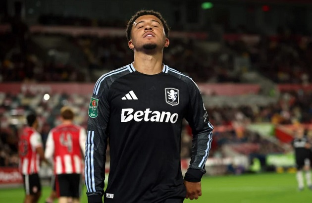 Sancho chưa thể hiện được nhiều ở Villa.