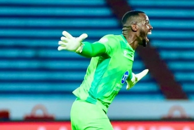 Caique Santos có một trận đấu xuất sắc.