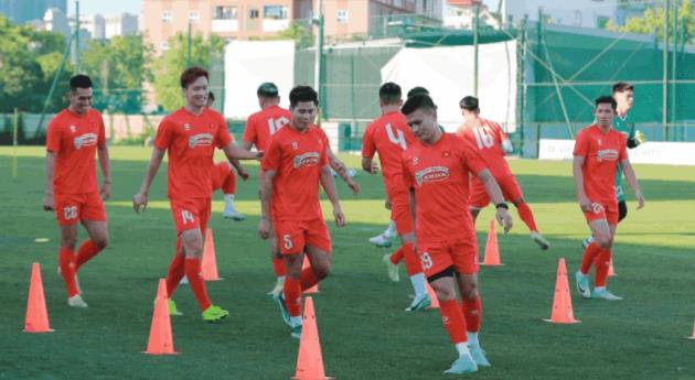 ĐT Việt Nam quyết giành 6 điểm trước Nepal.