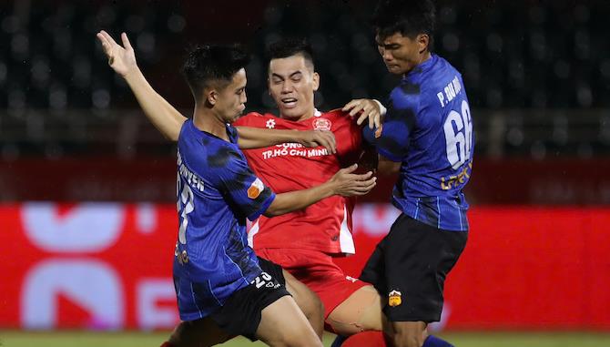 HAGL rất khát bàn thắng.