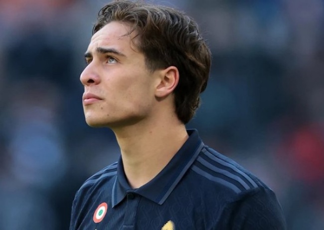 Arsenal quan tâm đến Yildiz.