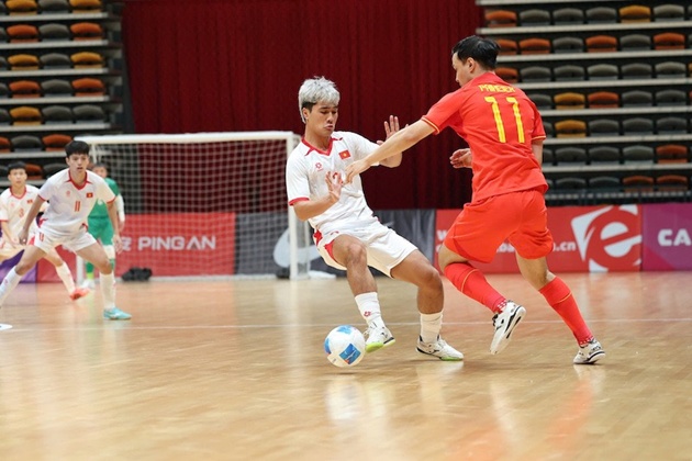 ĐT futsal Trung Quốc để thua đậm Việt Nam trên sân nhà. Ảnh: Báo Lao Động