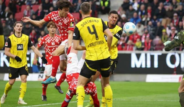 Dortmund được đánh giá cao hơn chủ nhà.