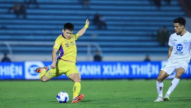 Ảnh bài viết HLV Adachi thử nghiệm Tuấn Hải ở vị trí trung phong tại Hà Nội FC