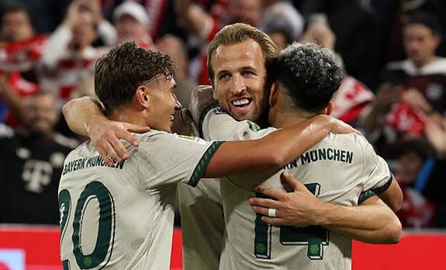 Ảnh bài viết Kane lập cú đúp, Bayern vùi dập Bremen trên sân nhà