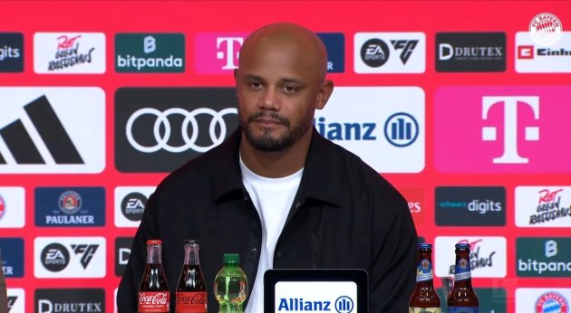 Kompany hài lòng với kỷ lục của Kane.
