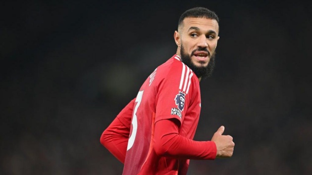 Ảnh bài viết Man United khủng hoảng biên phải: Mazraoui lại chấn thương