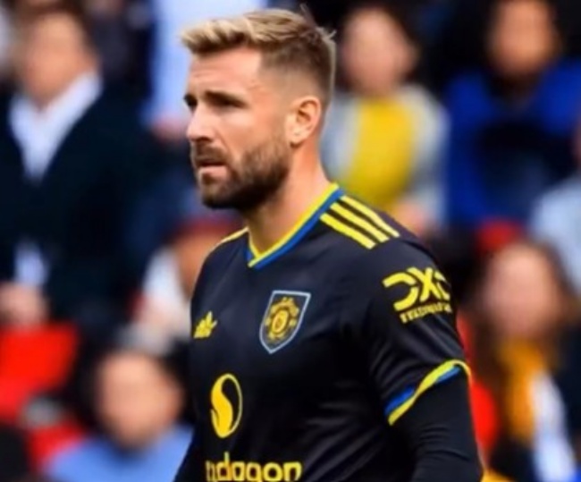 Luke Shaw – 5.9 điểm. Shaw bị khai thác nhiều ở cánh trái, thiếu chắc chắn trong kèm người. Một ngày thi đấu khó khăn.