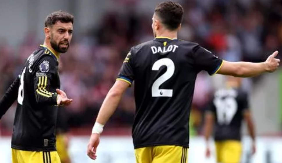 Diogo Dalot – 6.1 điểm. Dalot trở lại sau chấn thương, nhưng chưa đạt phong độ cao. Dalot để lộ khoảng trống trong bàn thua thứ hai.