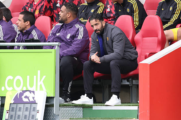 HLV Ruben Amorim đối diện nguy cơ bị Manchester United sa thải.