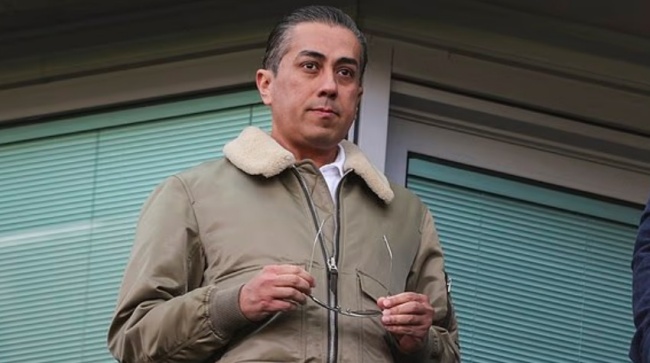 Ảnh bài viết Behdad Eghbali họp khẩn với Maresca sau trận thua của Chelsea