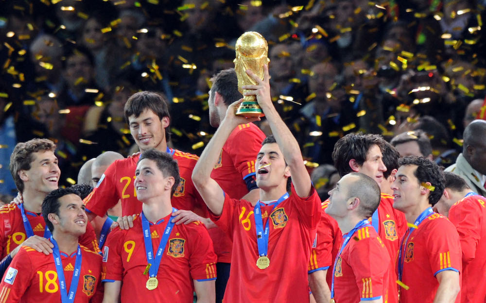 Đỉnh cao của Busquets là chức vô địch World Cup 2010