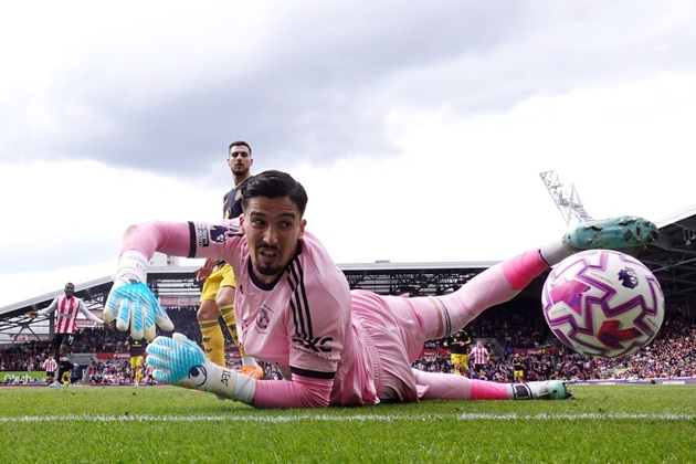 Bayindir tiếp tục gây thất vọng.