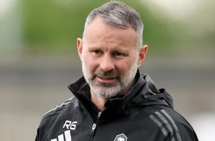 Ryan Giggs muốn nhận bồi hoàn số tiền 135.000 bảng.