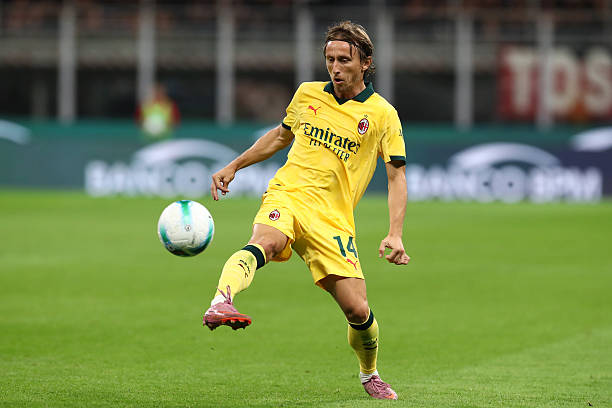 Modric là bộ não trong lối chơi của Milan.