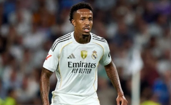 Militao gặp vấn đề thể lực sau trận derby Madrid.