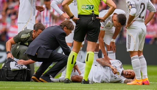 Militao gặp vấn đề ở trận đấu Atletico.