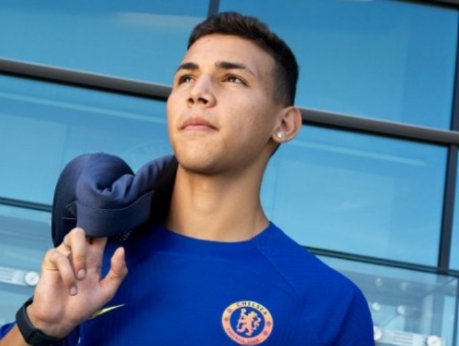 Deivid Washington của Chelsea góp mặt trong danh sách.