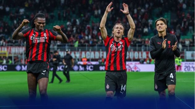 Ảnh bài viết Allegri đánh thức gã khổng lồ ngủ quên AC Milan