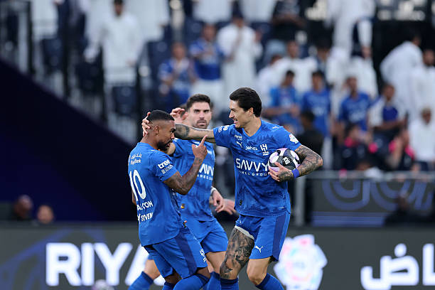 Al Hilal giành chiến thắng nhọc nhằn. 