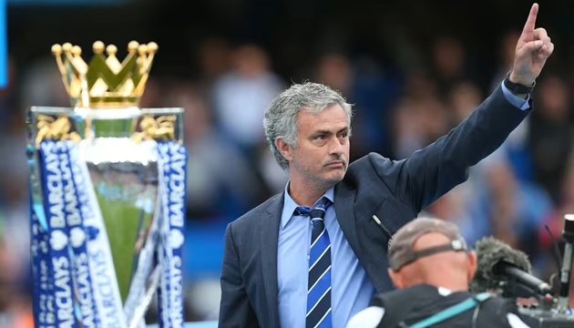 Mourinho tạo tiền đề thành công cho Chelsea ở thế kỷ 21.