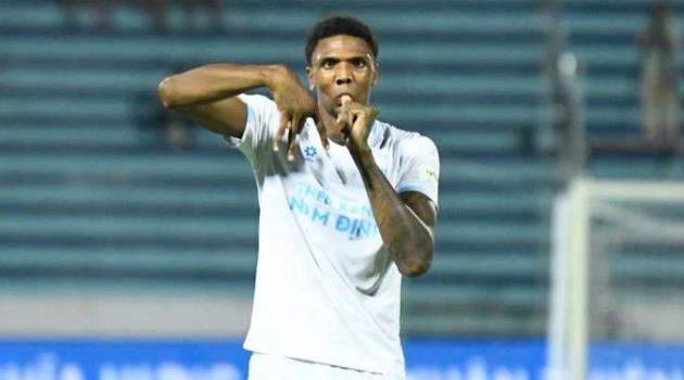 Tiền đạo Kyle Hudlin đang dần thích nghi với đội bóng mới.