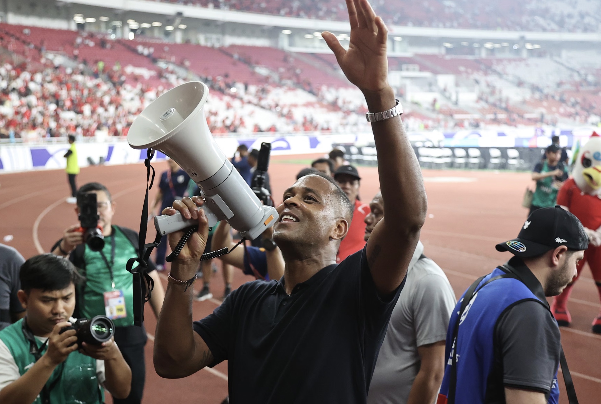 HLV Patrick Kluivert được kỳ vọng sẽ dẫn dắt một đội tuyển Indonesia 