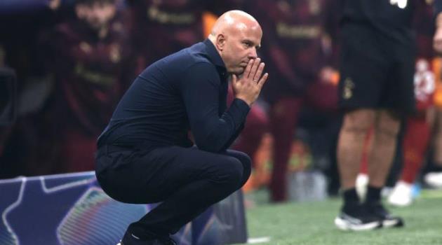 Ảnh bài viết Slot bảo vệ Szoboszlai, chê VAR thiếu nhất quán