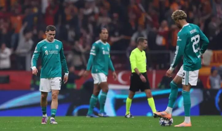 Hàng công Liverpool cần cải thiện.