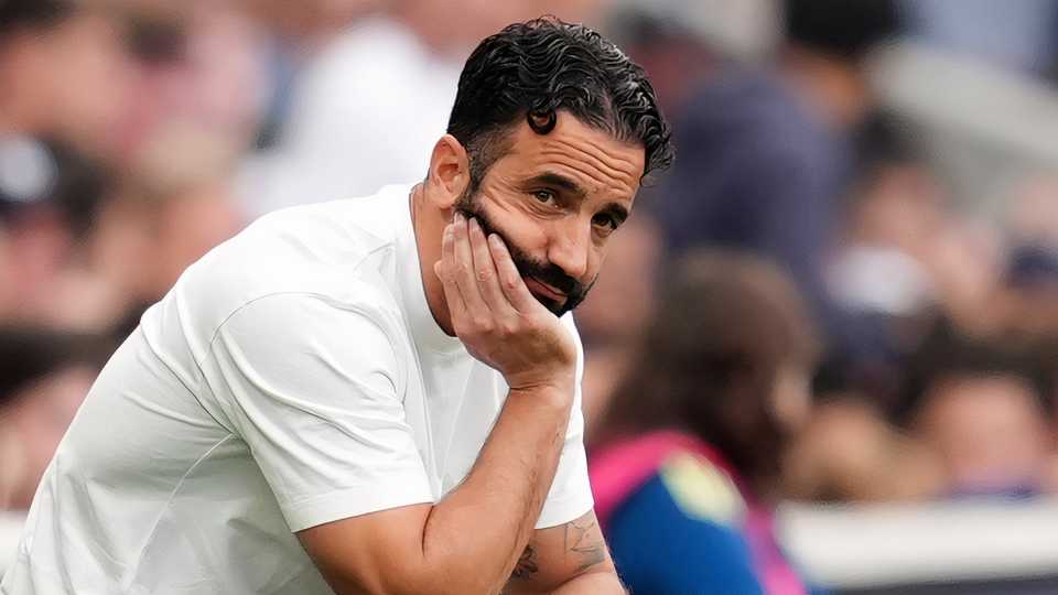 Ảnh bài viết Amorim từ chức HLV Man Utd? Fabrizio Romano cập nhật thông tin mới nhất