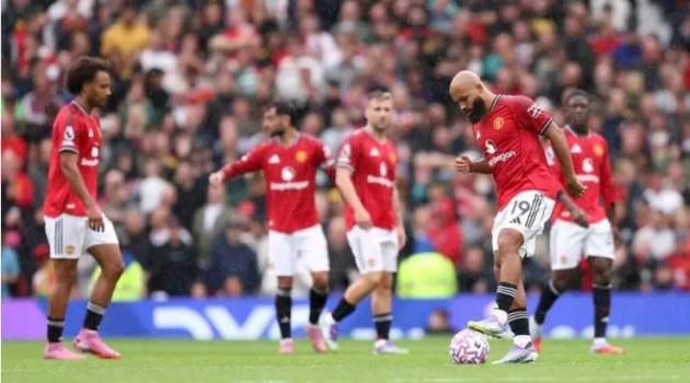 Ảnh bài viết Man United đối mặt với nợ nần, cân nhắc giao hữu giữa mùa giải tại Saudi Arabia